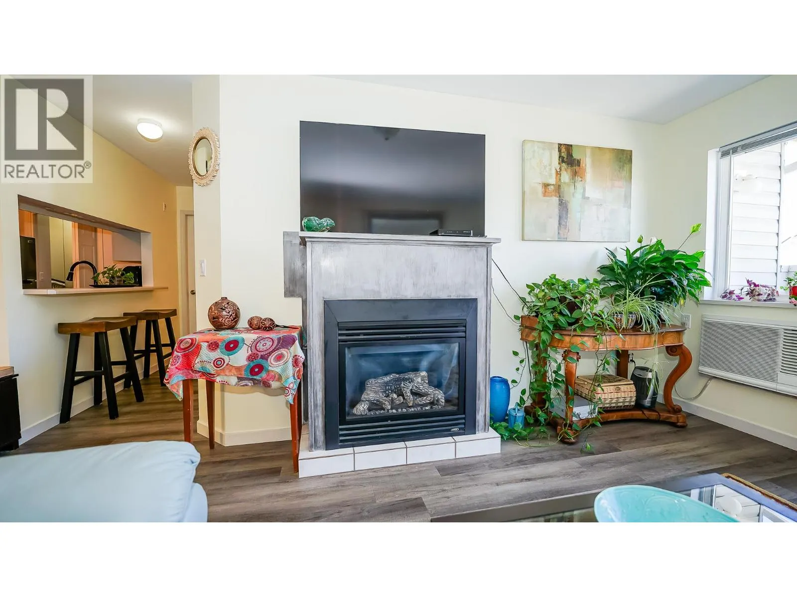 650 Third Street SW Unit# 408