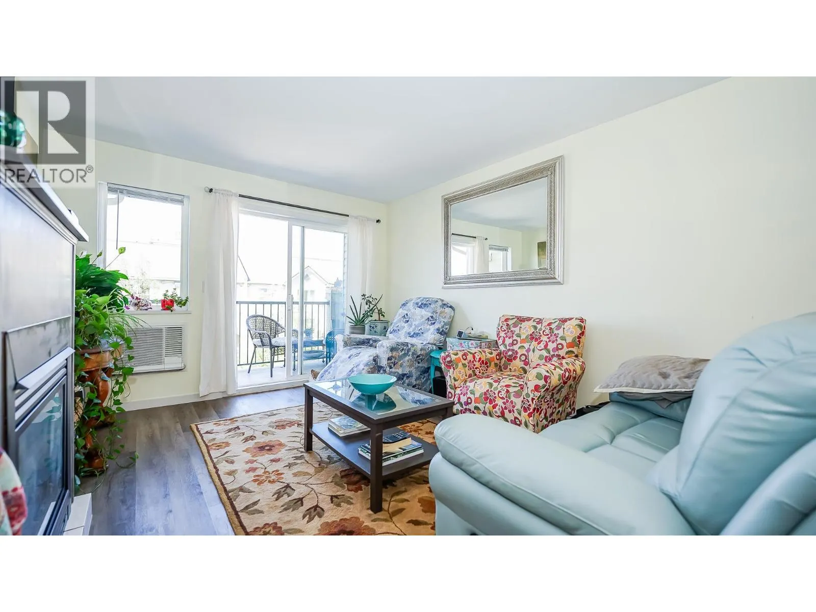 650 Third Street SW Unit# 408