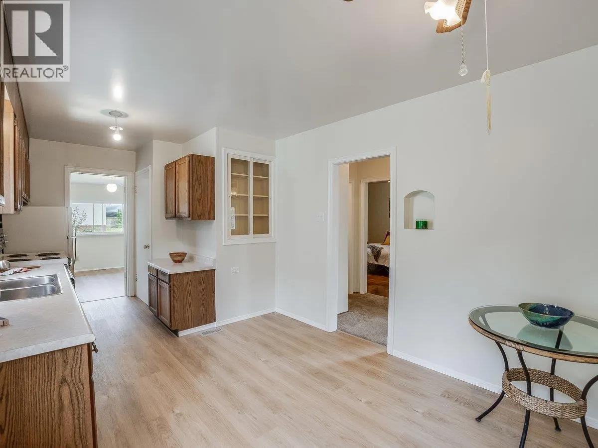 720 Third Street