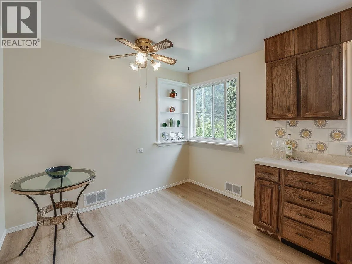 720 Third Street