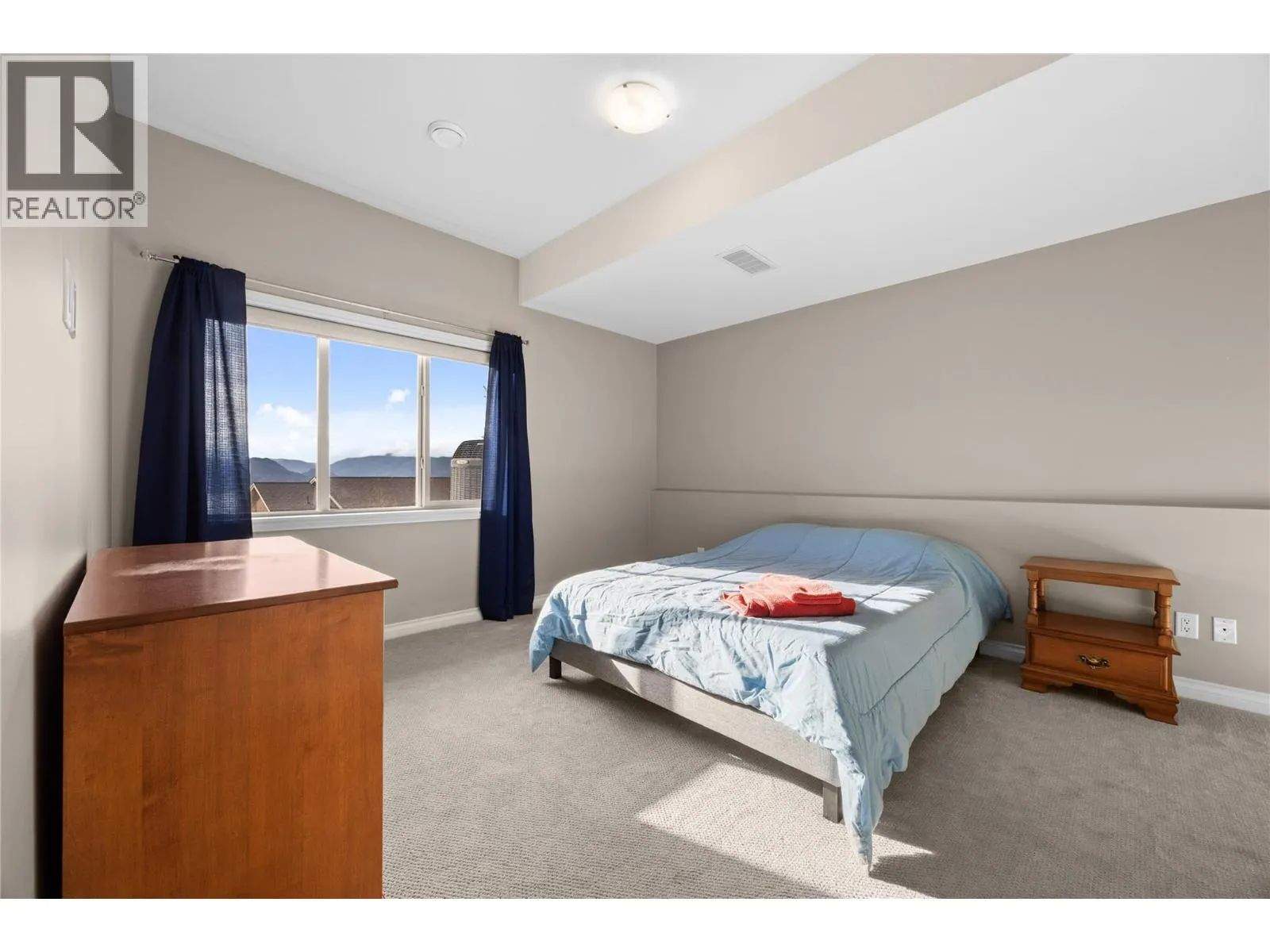 5165 Trepanier Bench Road Unit# 250