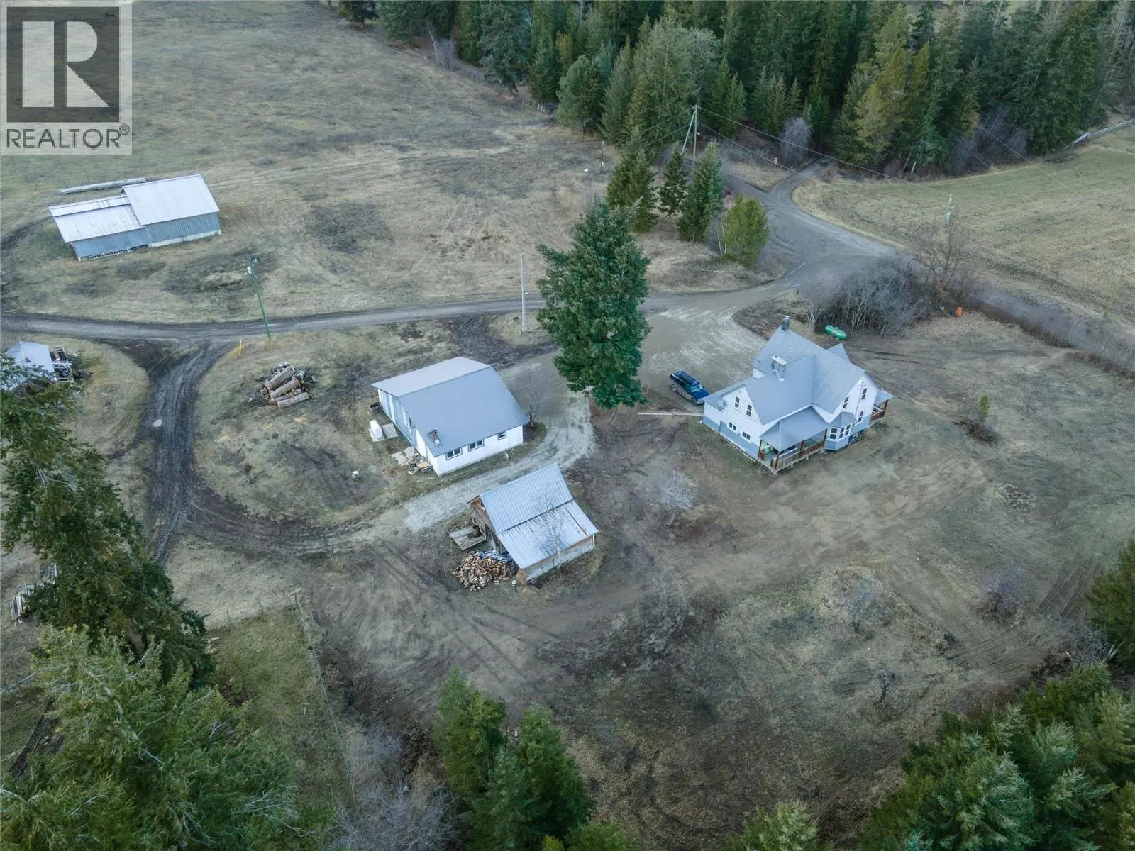 3135 Edes Road