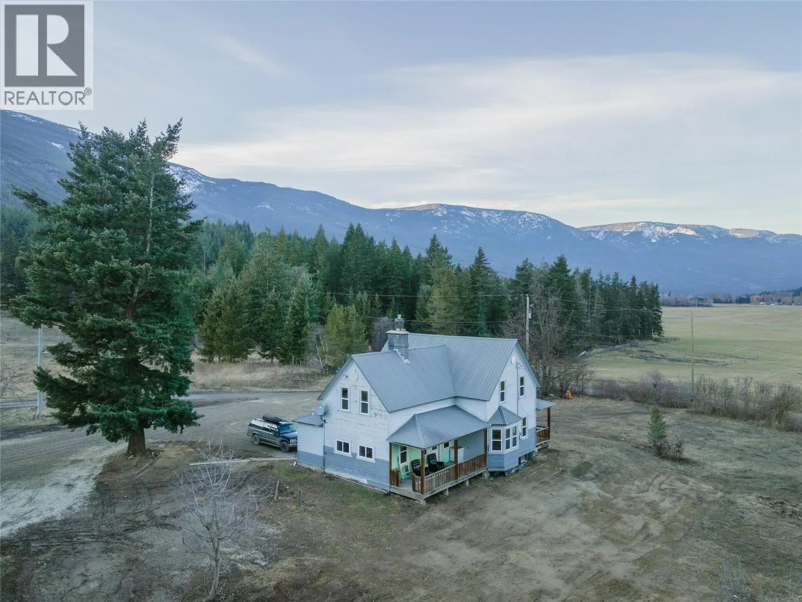 3135 Edes Road