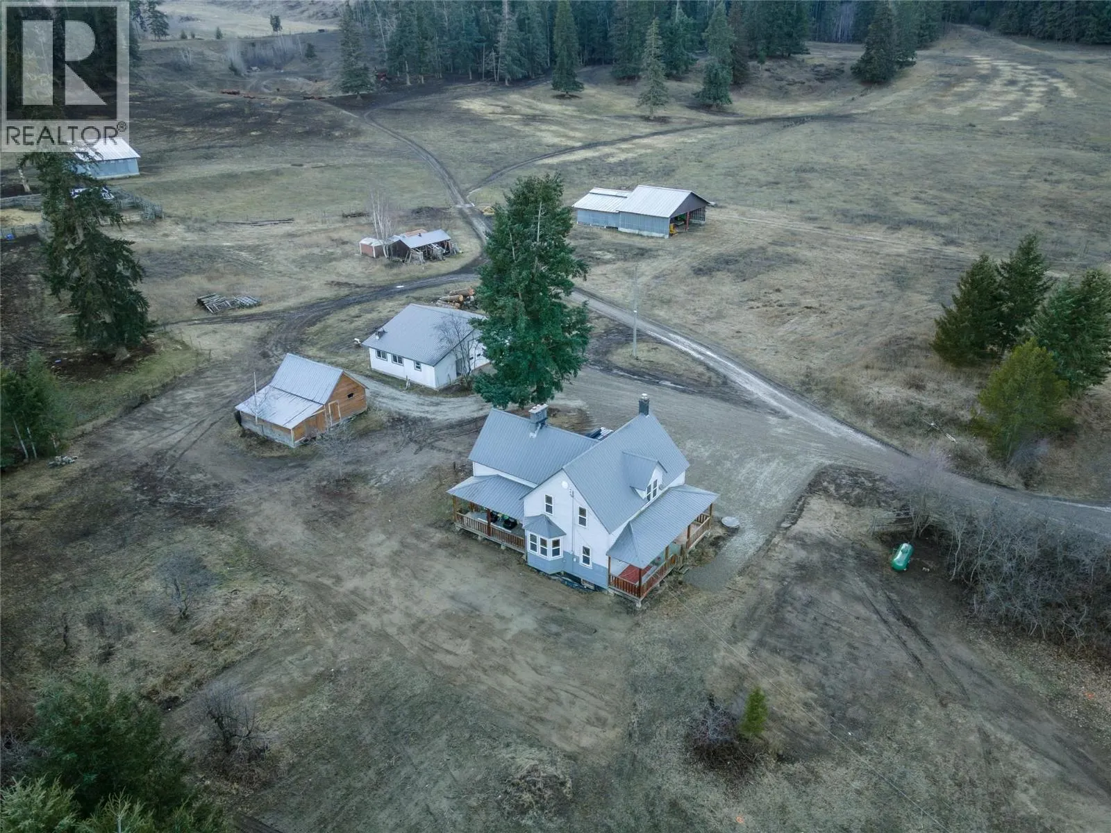3135 Edes Road