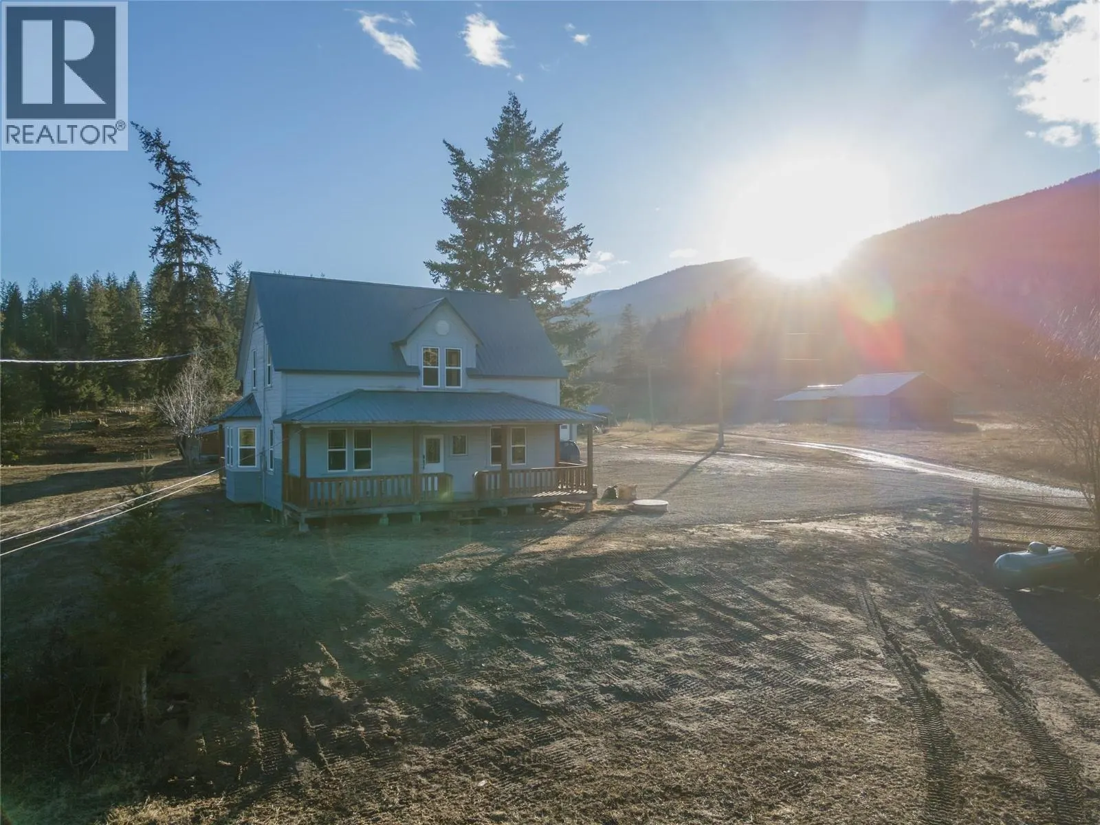 3135 Edes Road