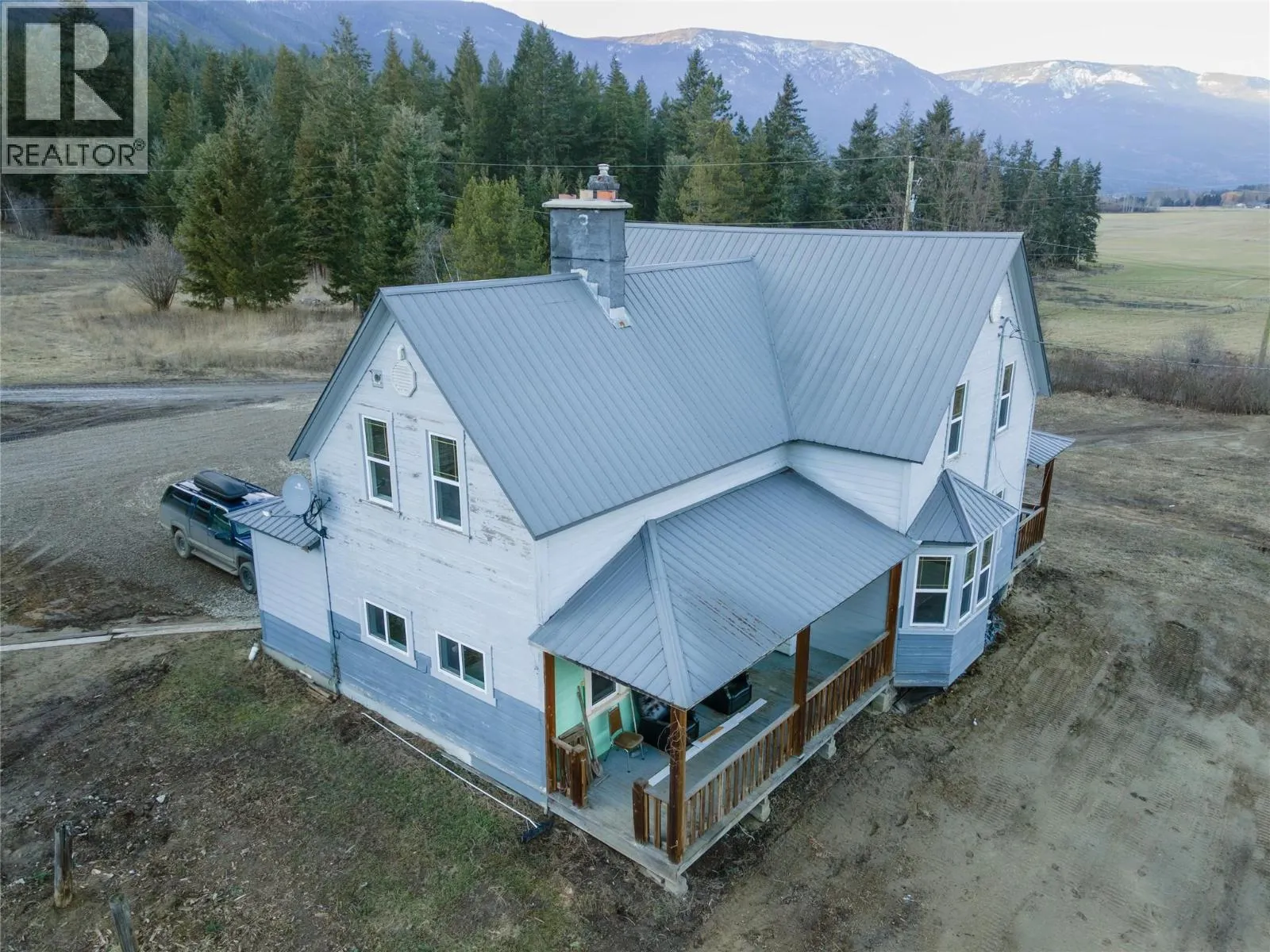 3135 Edes Road