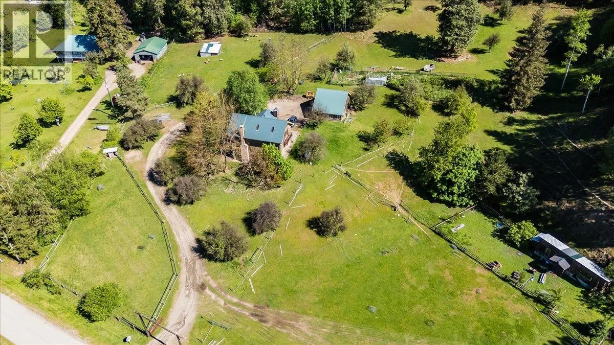 2960 UPPER SLOCAN PARK Road