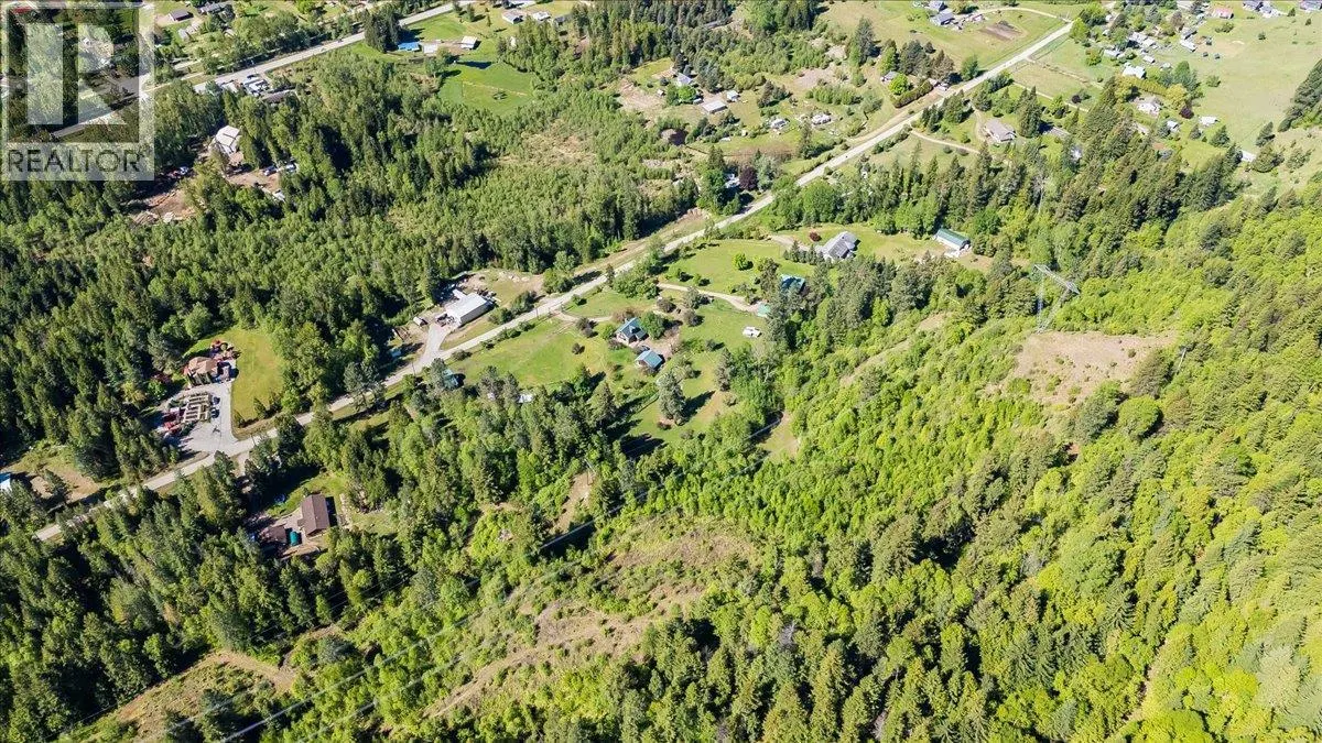2960 UPPER SLOCAN PARK Road