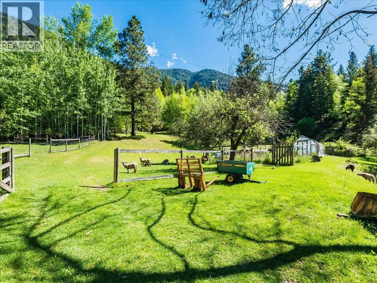 2960 UPPER SLOCAN PARK Road