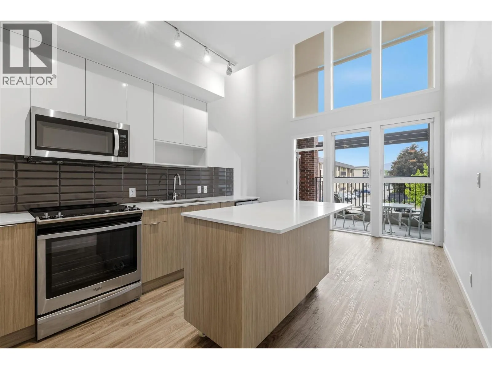 1775 Chapman Place Unit# 101