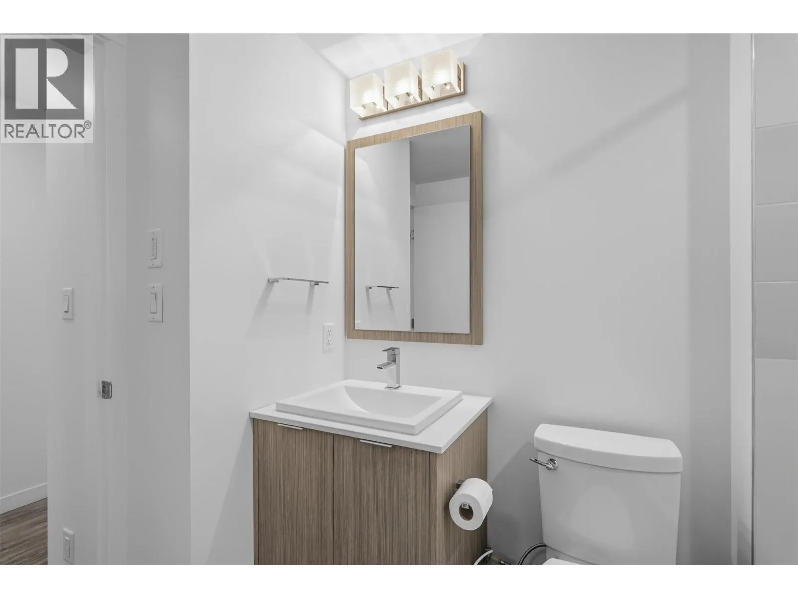 1775 Chapman Place Unit# 101
