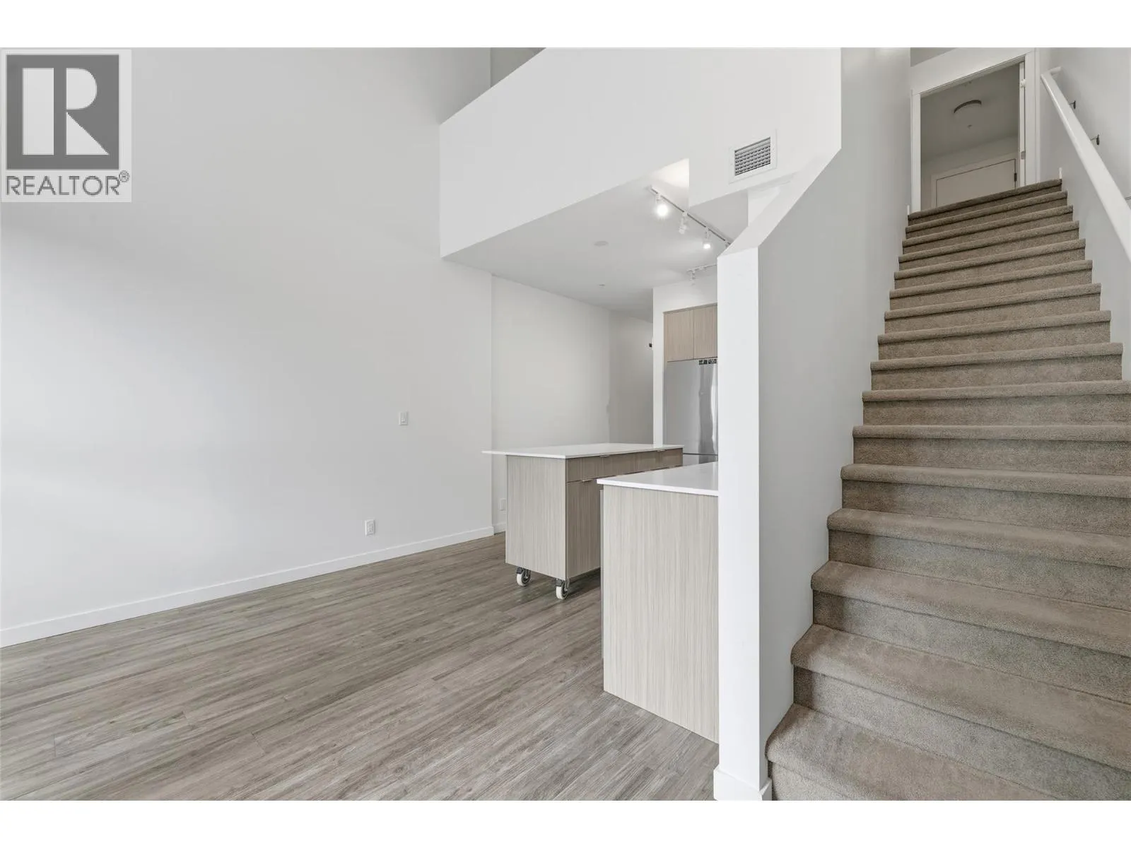 1775 Chapman Place Unit# 101