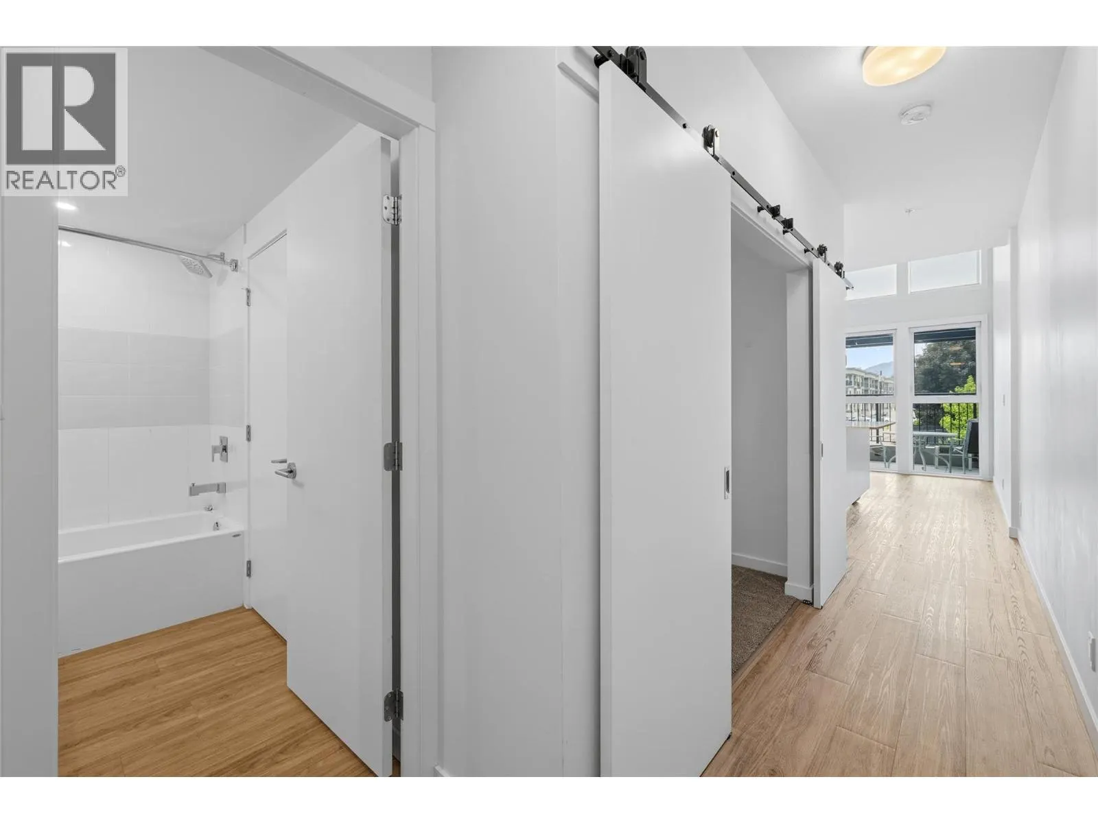 1775 Chapman Place Unit# 101