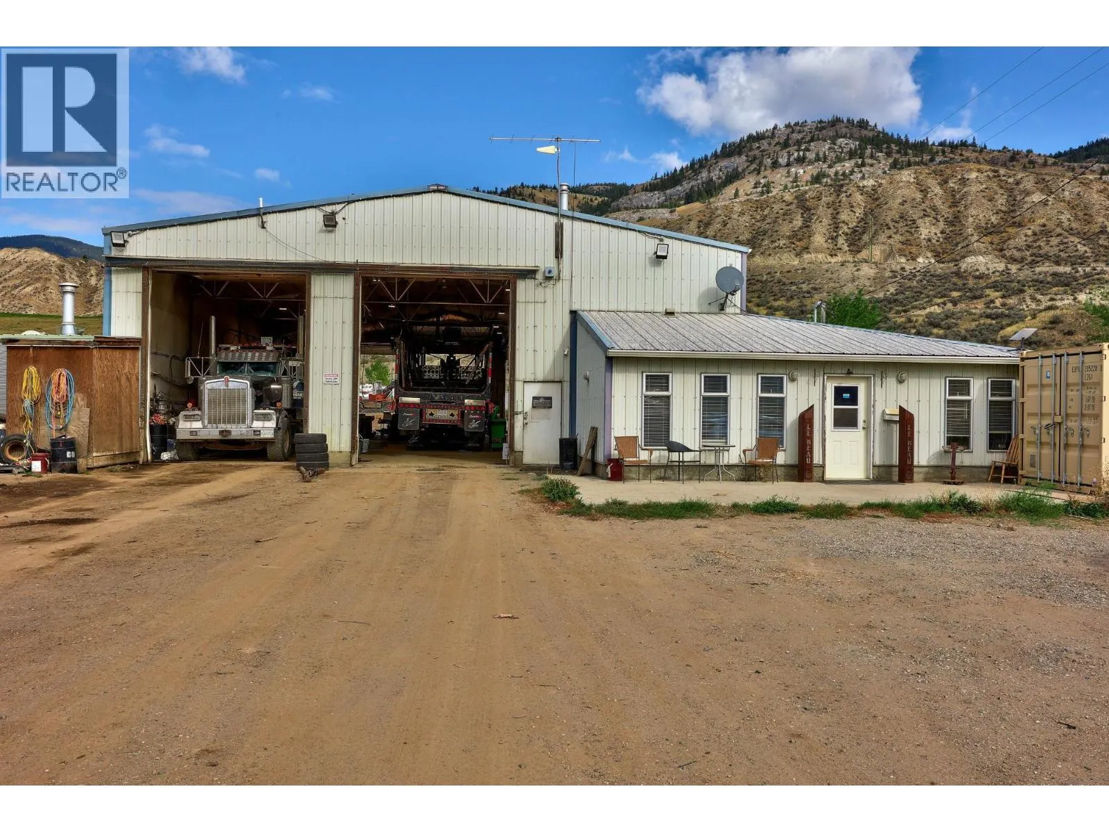 2923 SHUSWAP Road