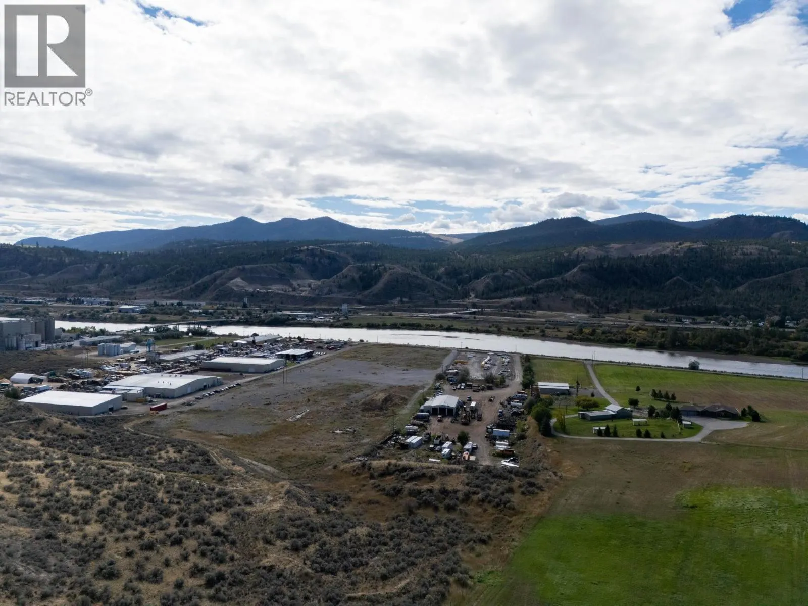 2923 SHUSWAP Road