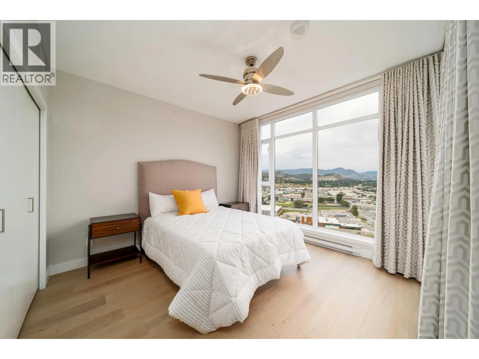 1075 Sunset Drive Unit# 2603