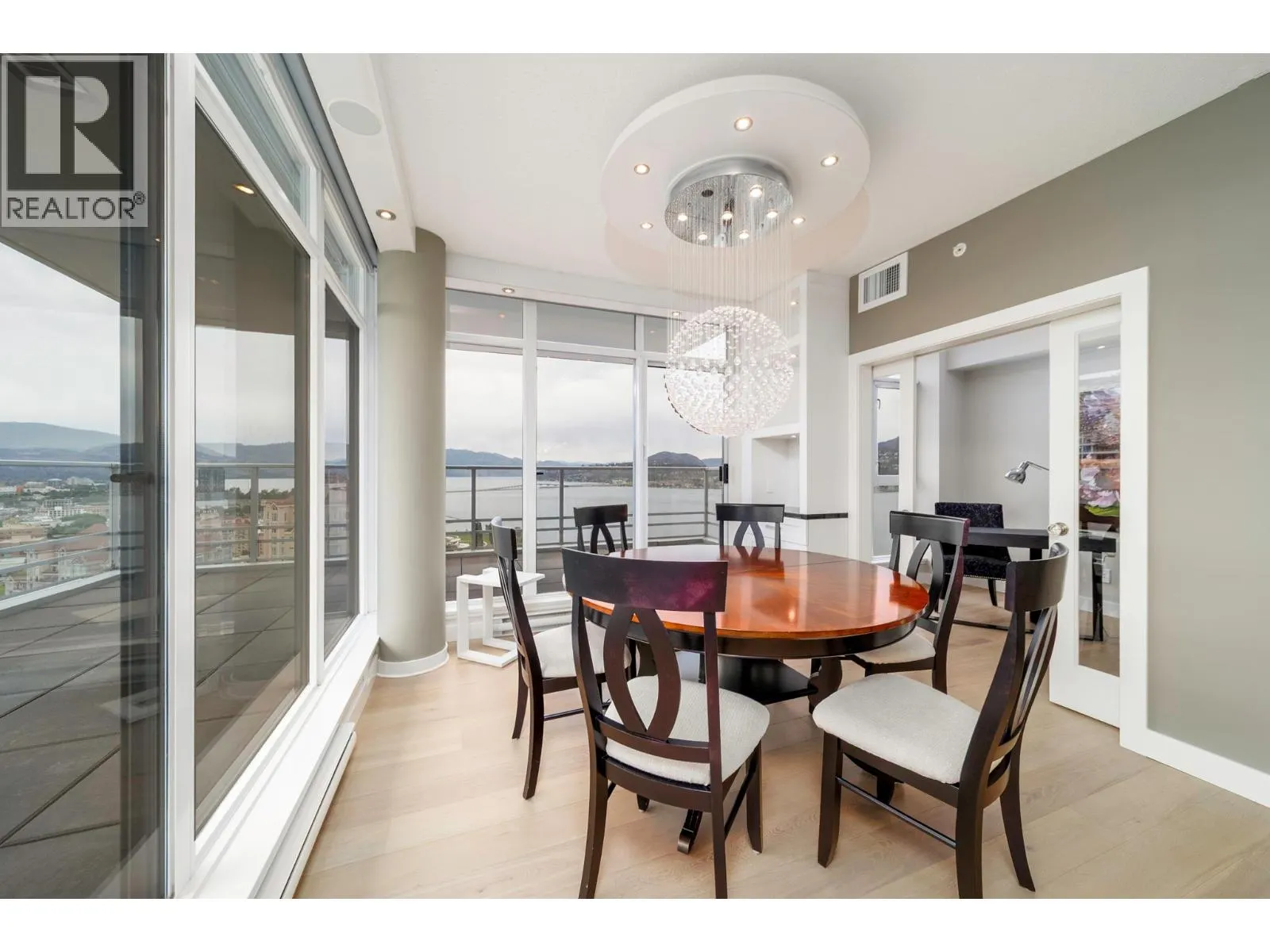 1075 Sunset Drive Unit# 2603