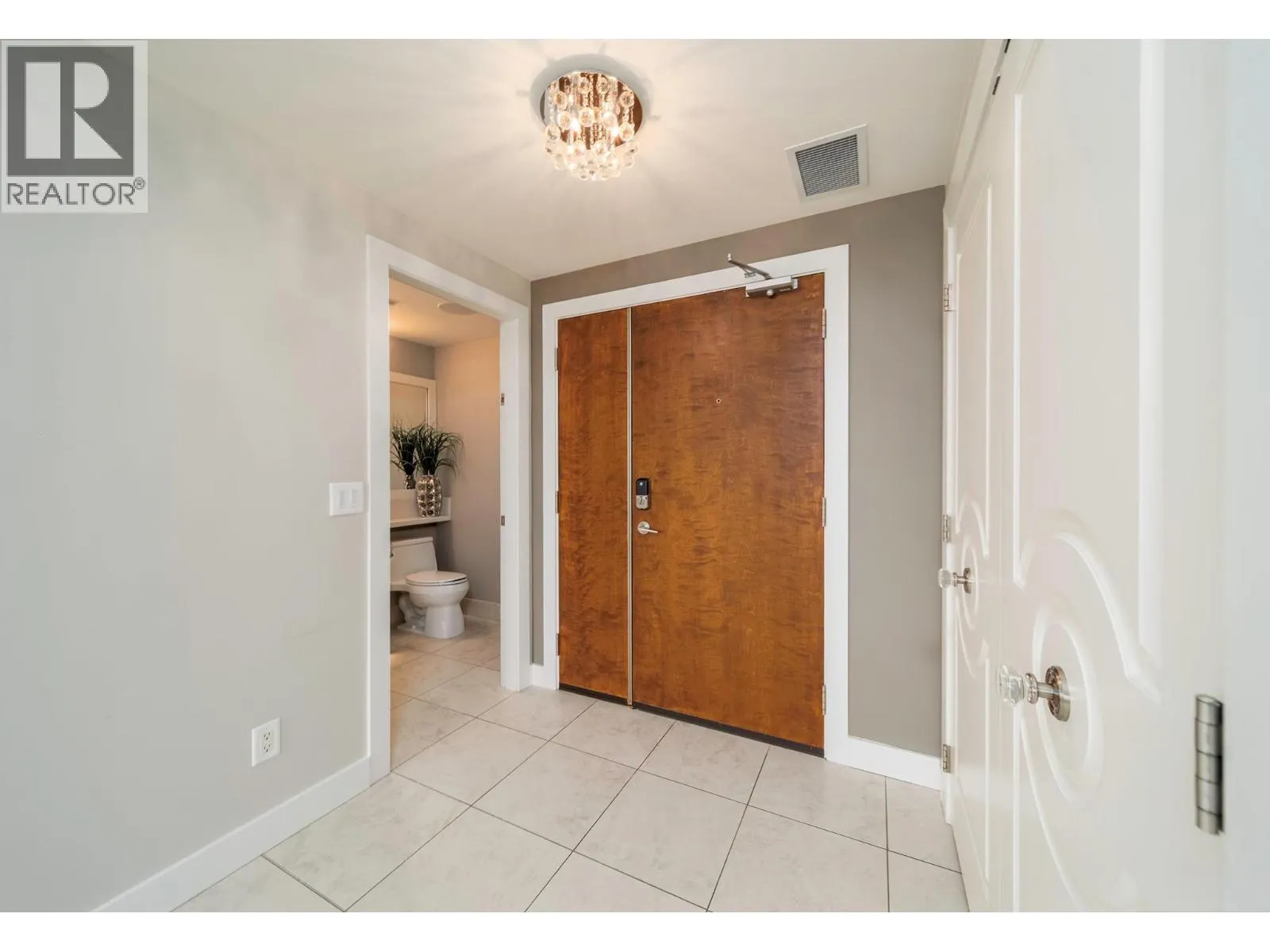 1075 Sunset Drive Unit# 2603