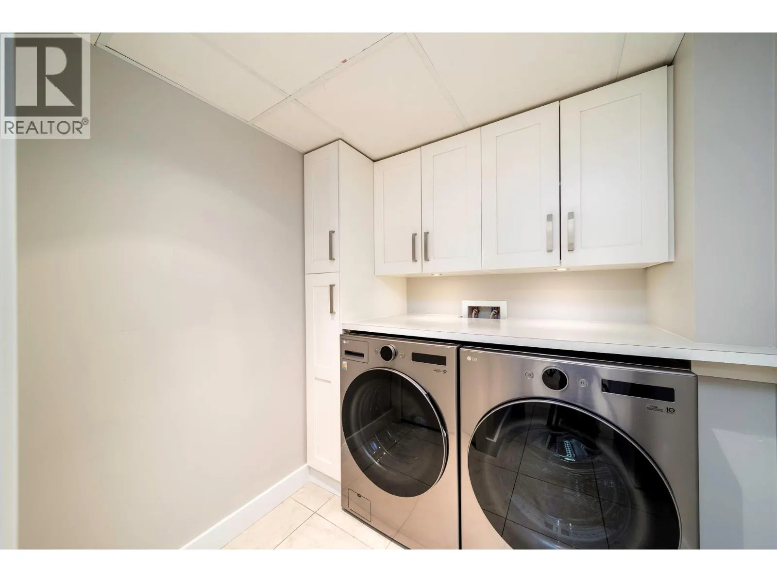 1075 Sunset Drive Unit# 2603