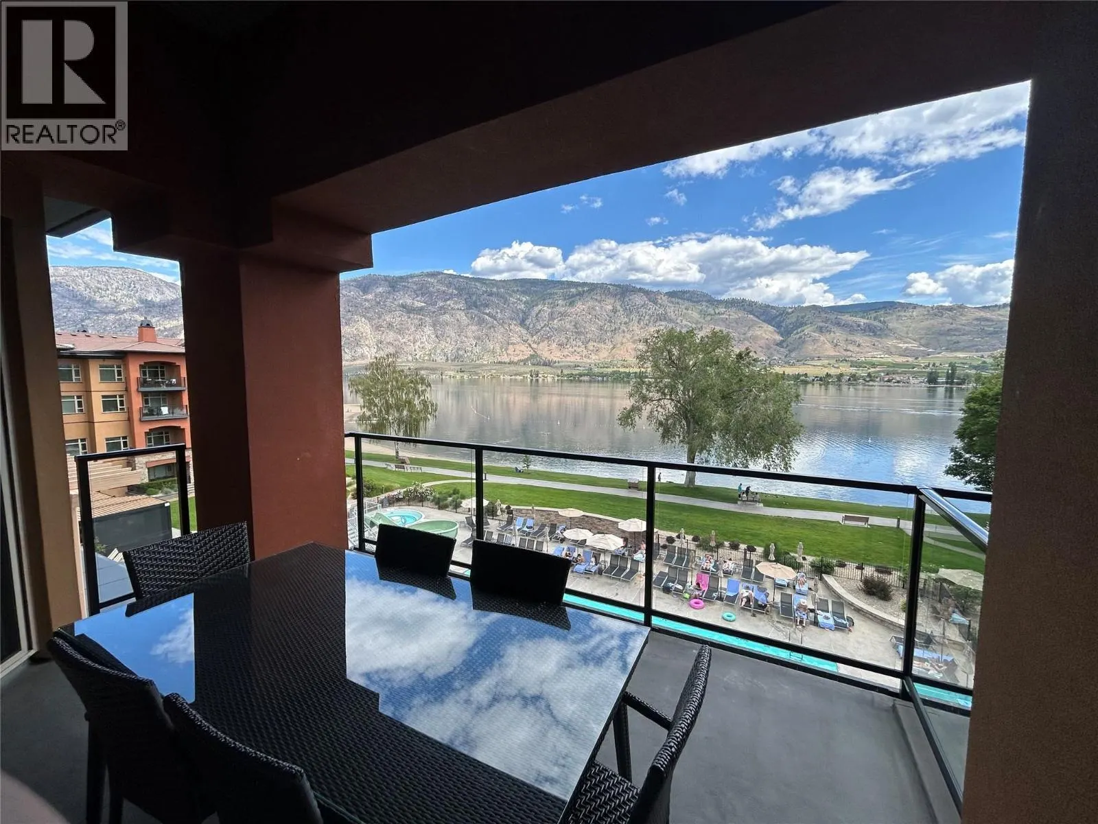 15 Park Place Unit# 434
