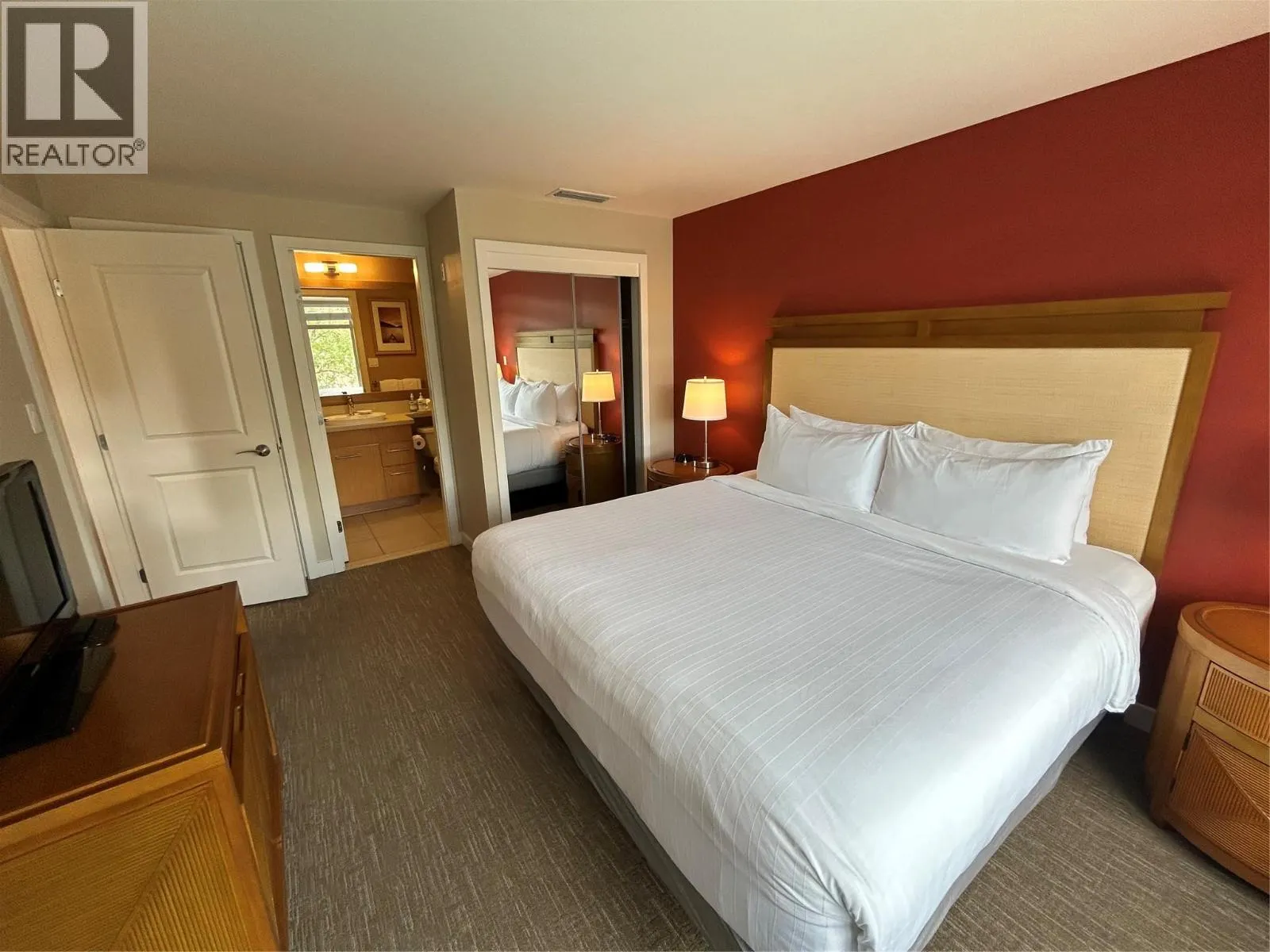 15 Park Place Unit# 434