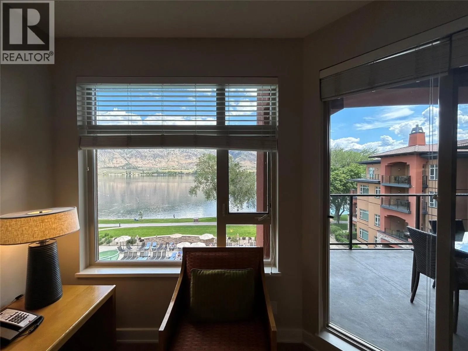 15 Park Place Unit# 434