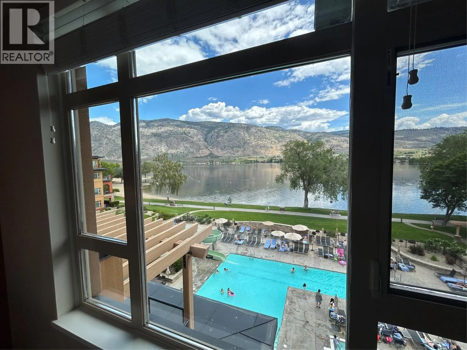 15 Park Place Unit# 434