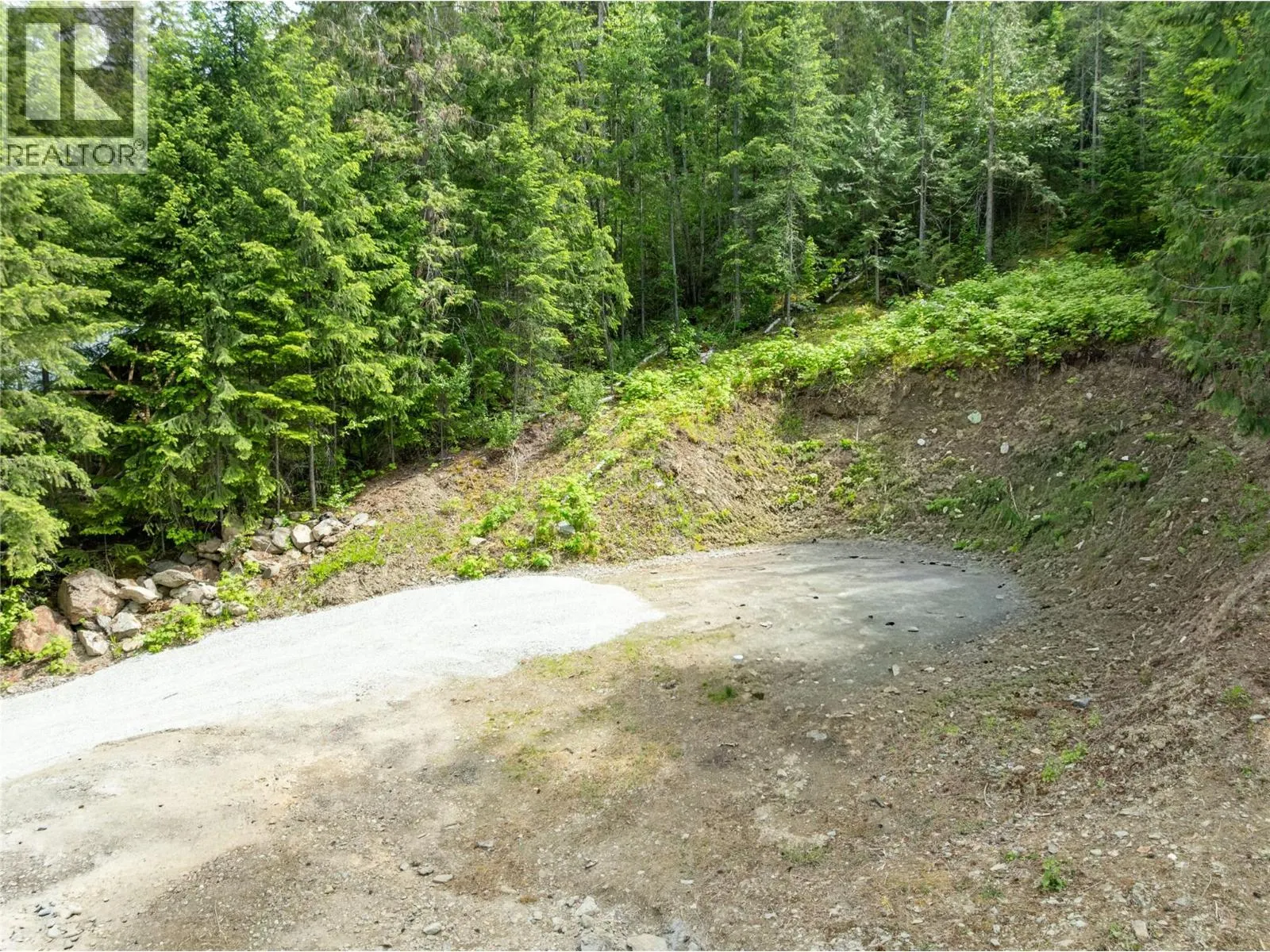 3950 Short Road