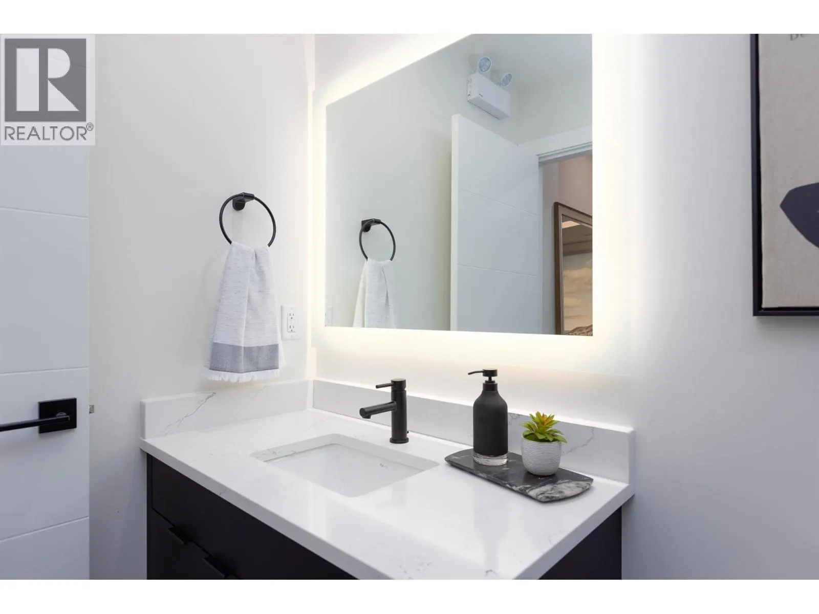 1281 Pridham Avenue Unit# 546 Lot# 171