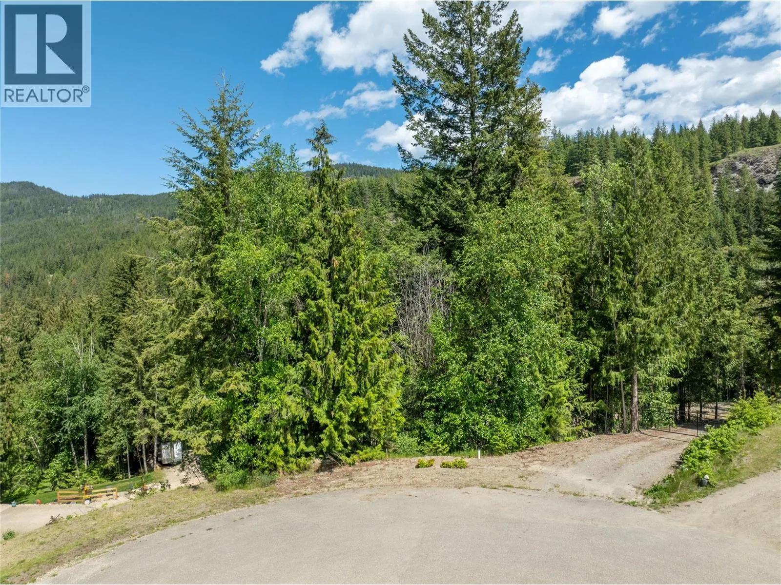 2744 Lake Mount Place