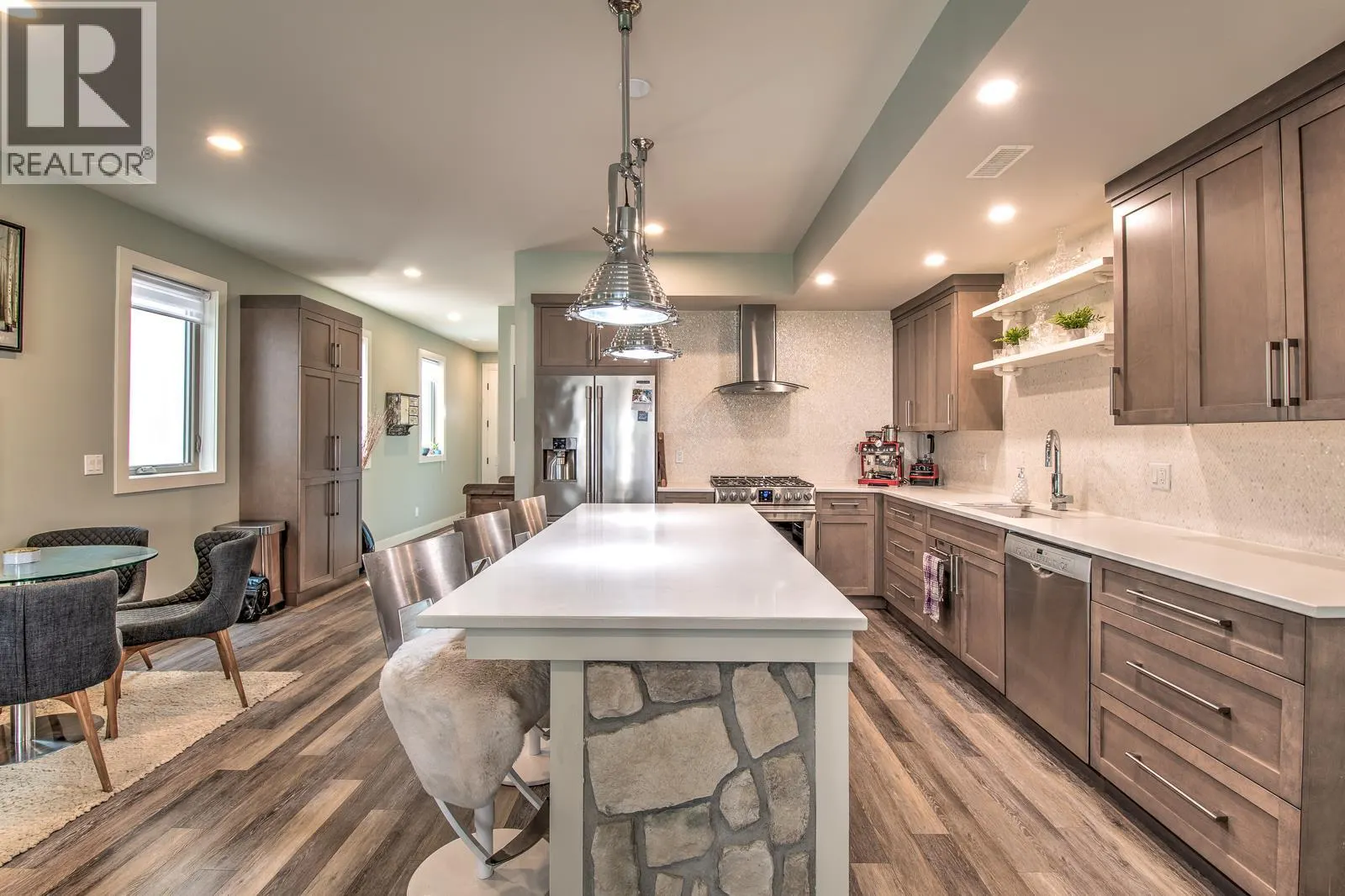 7373 Brooks Lane Unit# 11