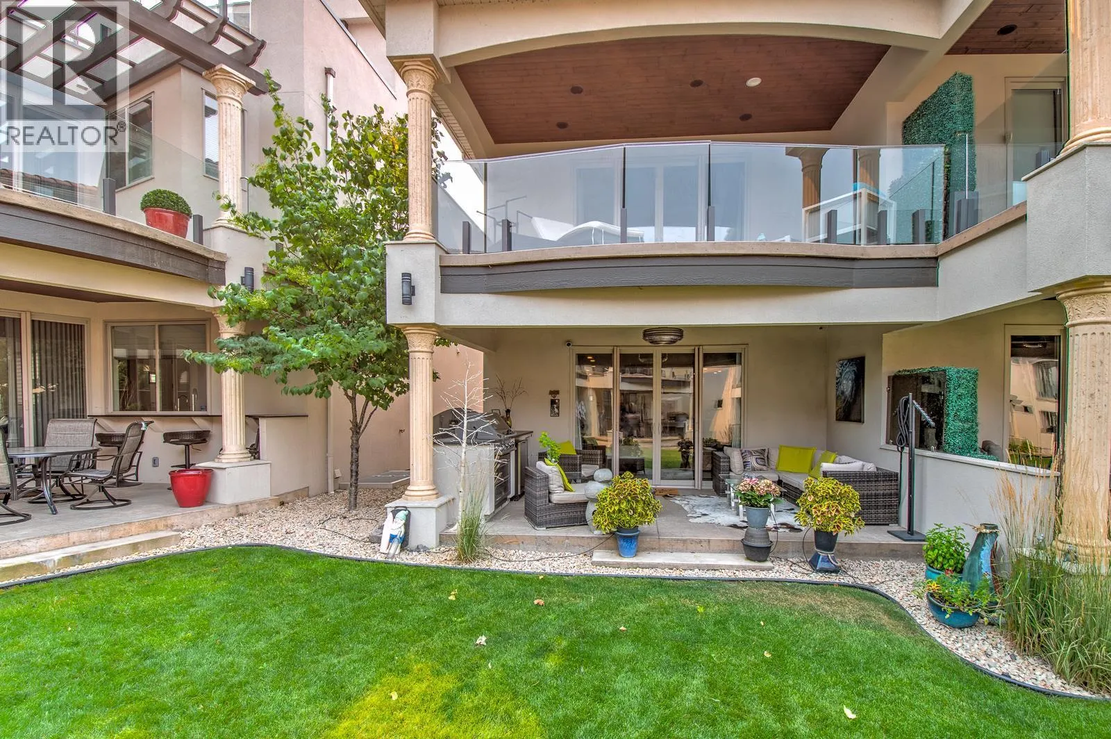 7373 Brooks Lane Unit# 11