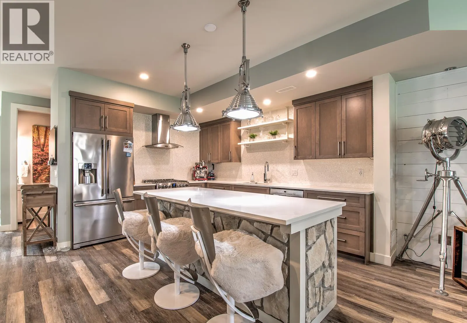 7373 Brooks Lane Unit# 11