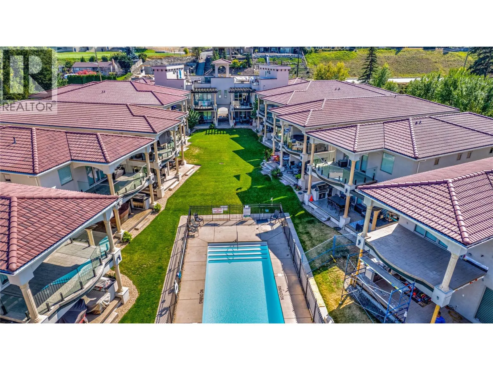 7373 Brooks Lane Unit# 11