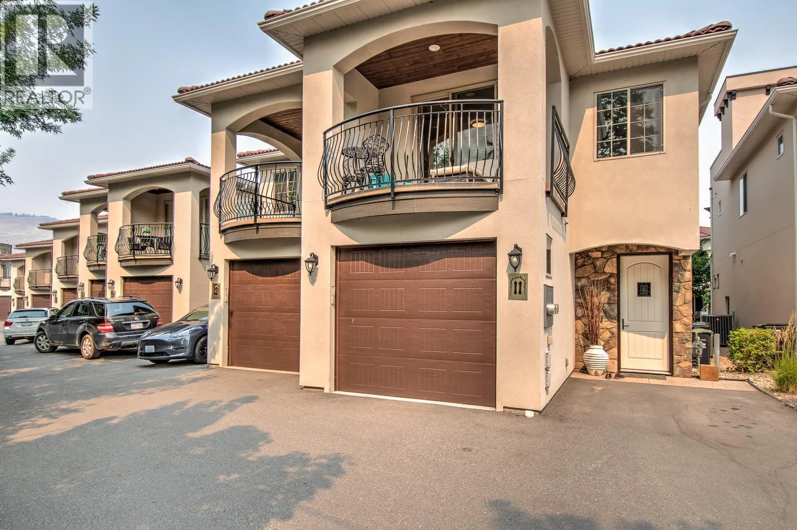 7373 Brooks Lane Unit# 11