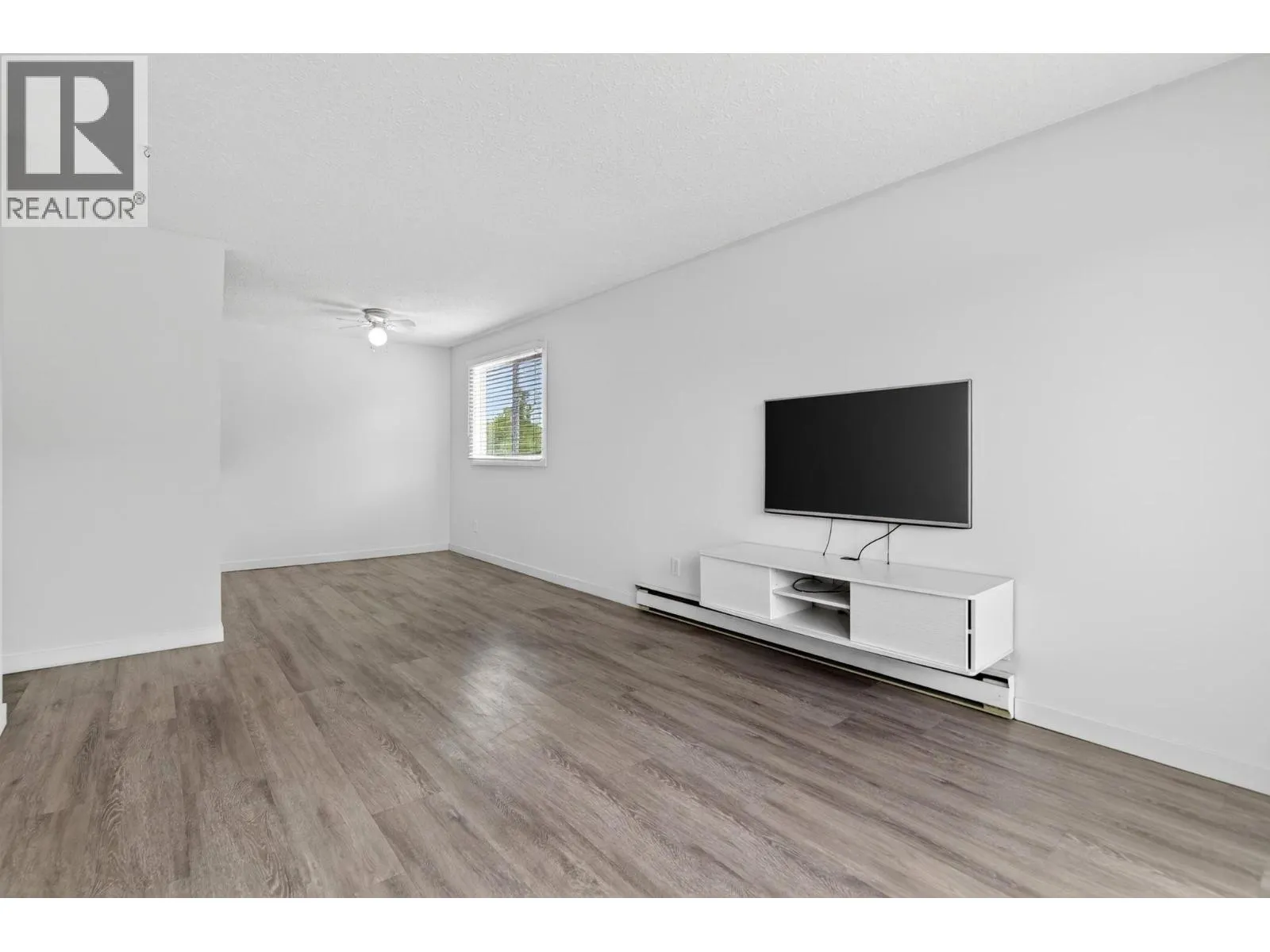 625 Rowcliffe Avenue Unit# 108