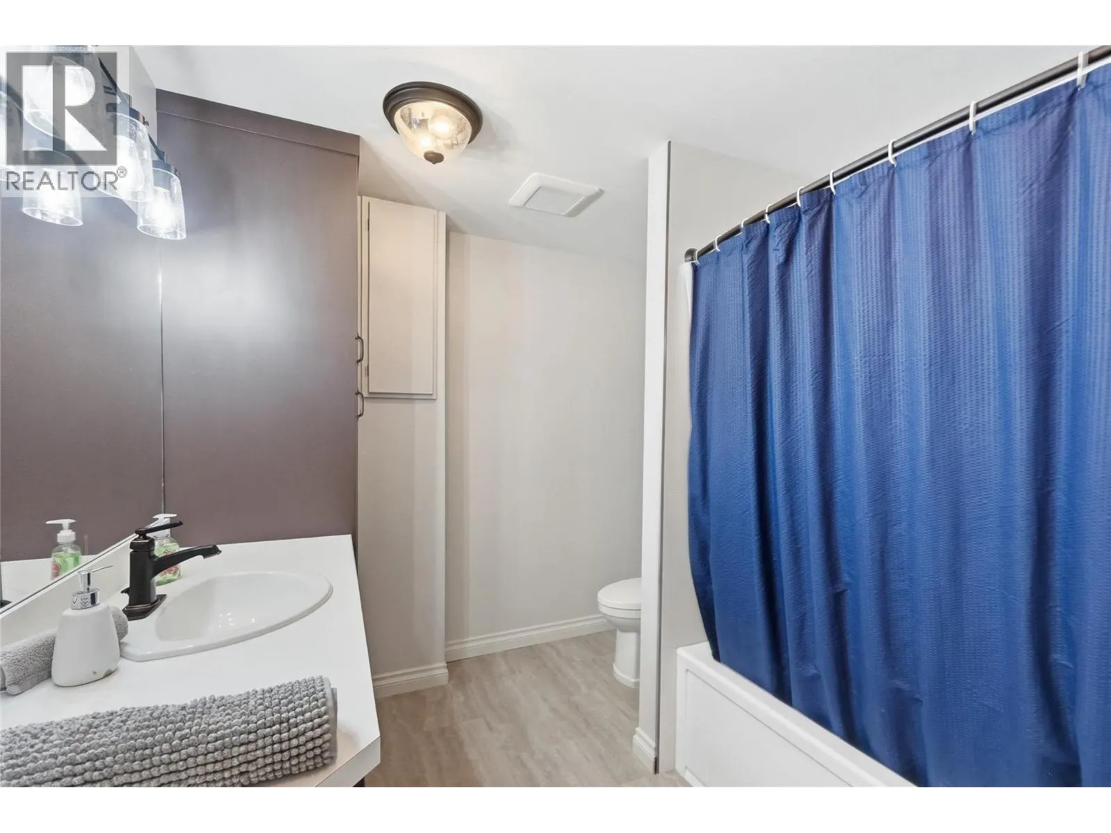 2450 Radio Tower Road Unit# 271