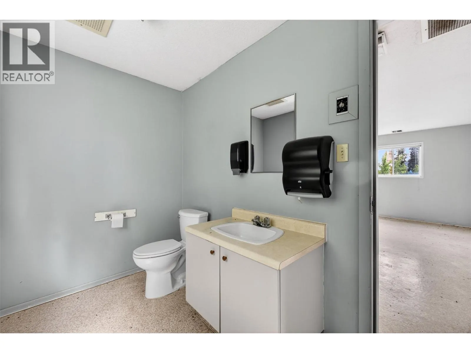 4063 Express Point Crescent