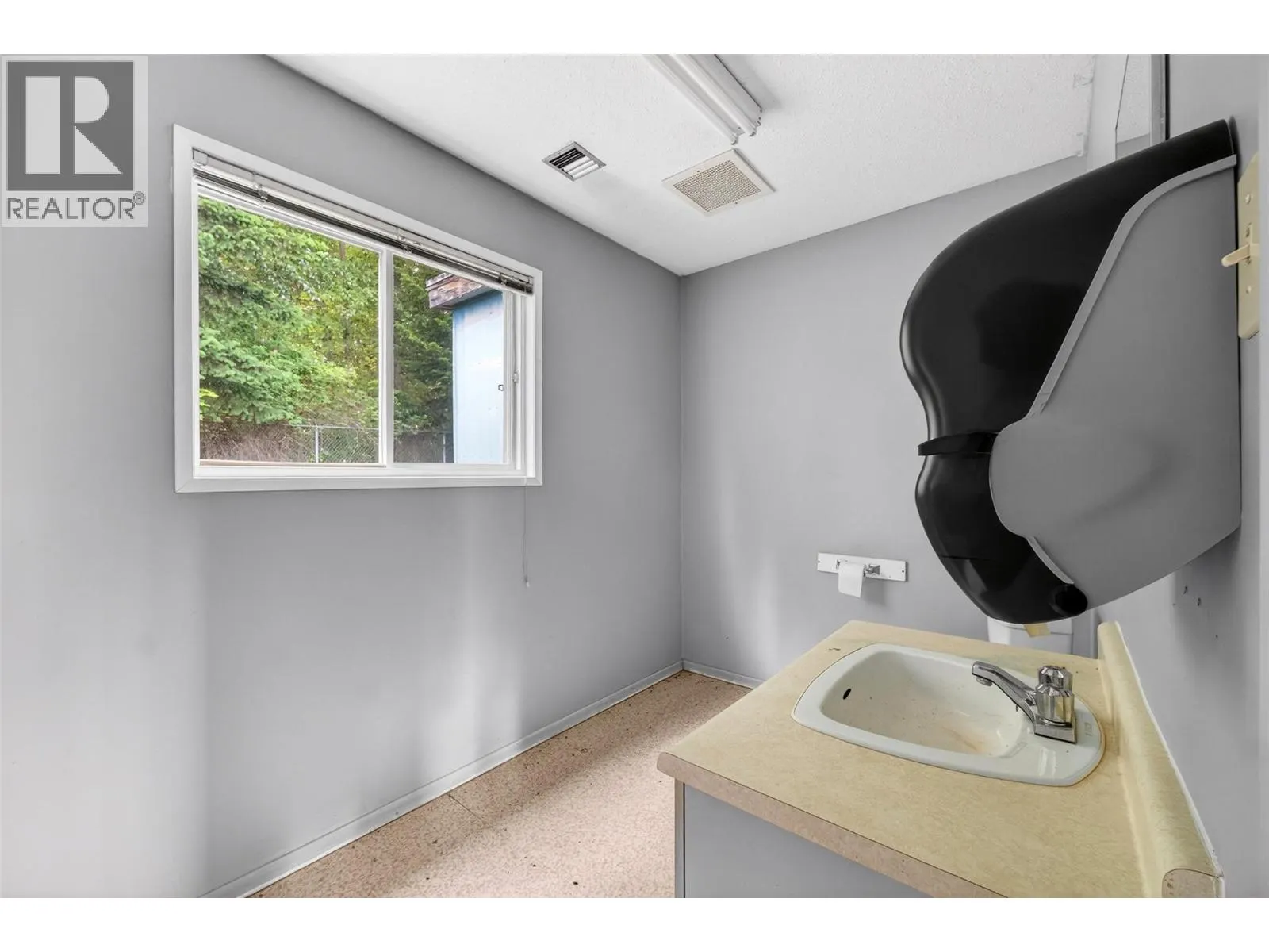 4063 Express Point Crescent