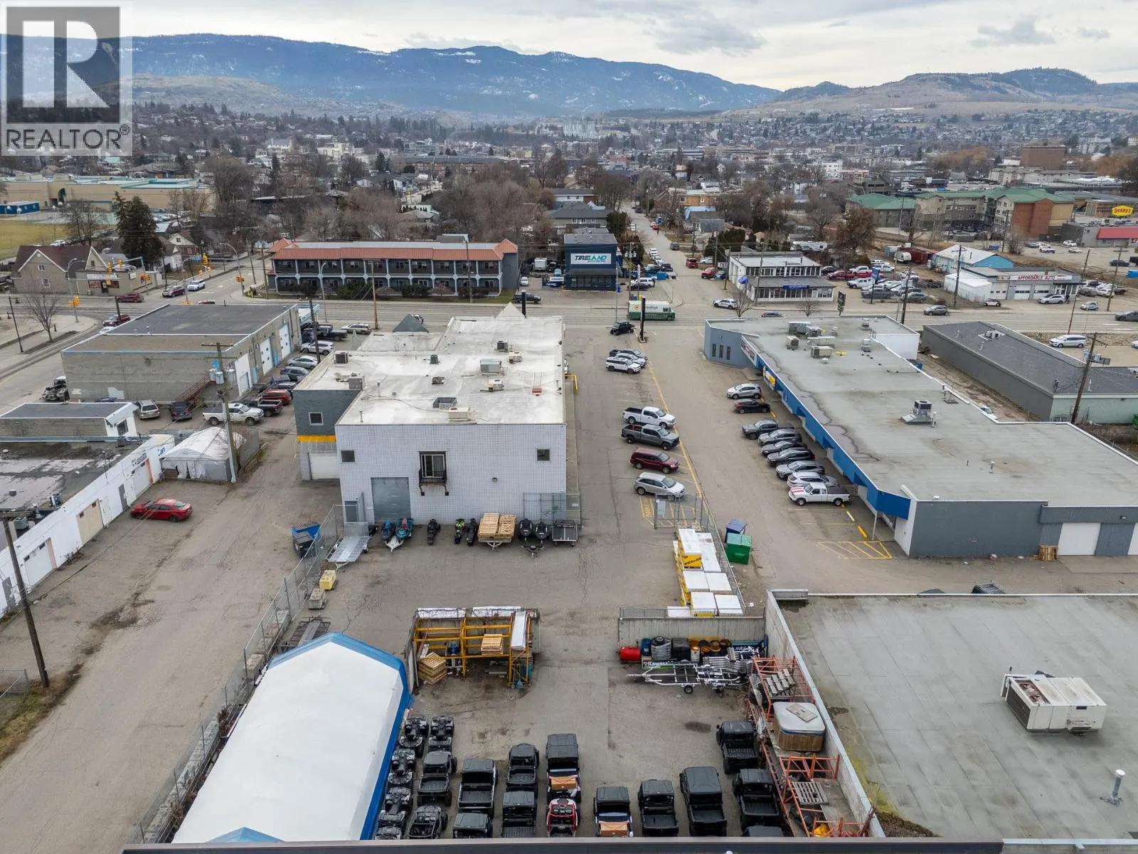 2903 43 Avenue