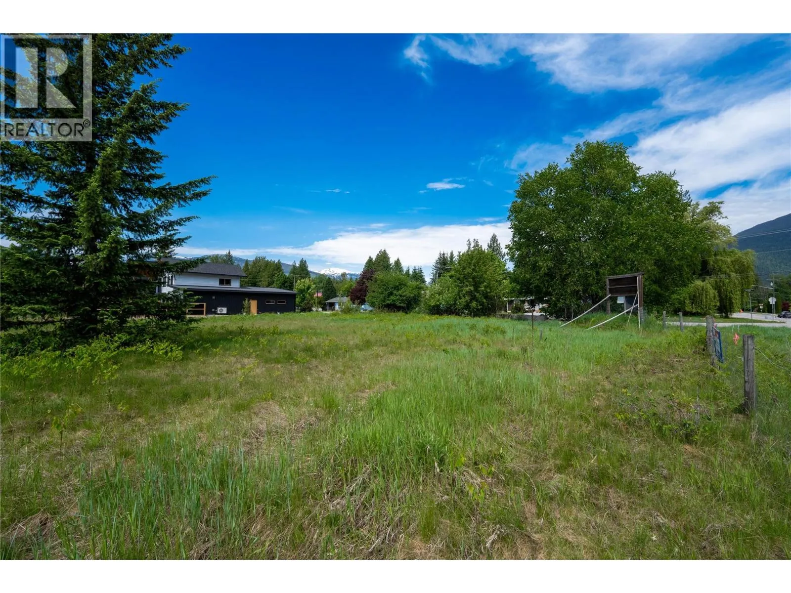 2000 Lanzo Lane Lot# SL 1