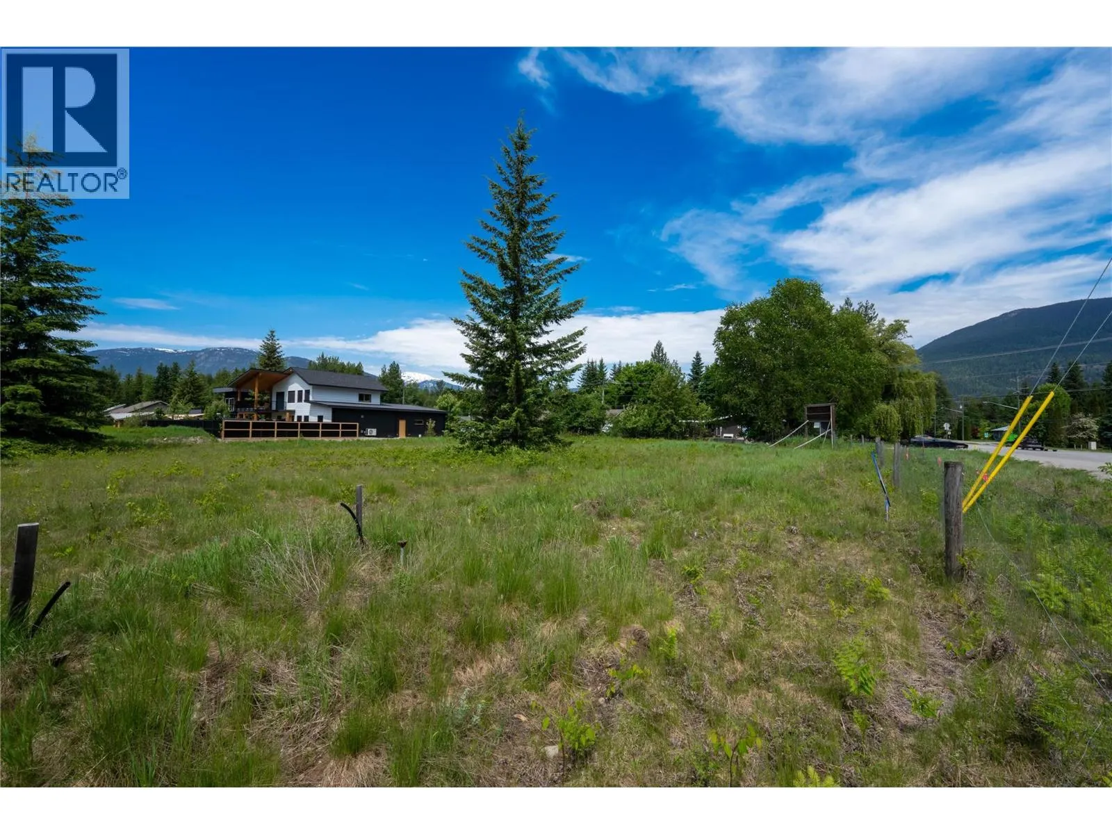 2004 Lanzo Lane Lot# SL 3