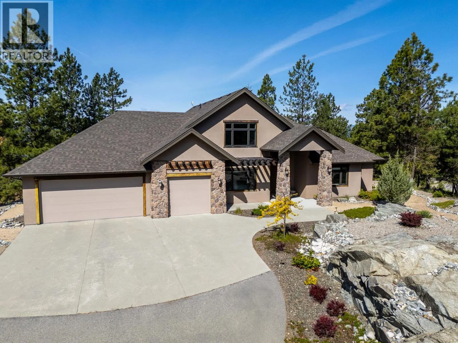 136 Falcon Place