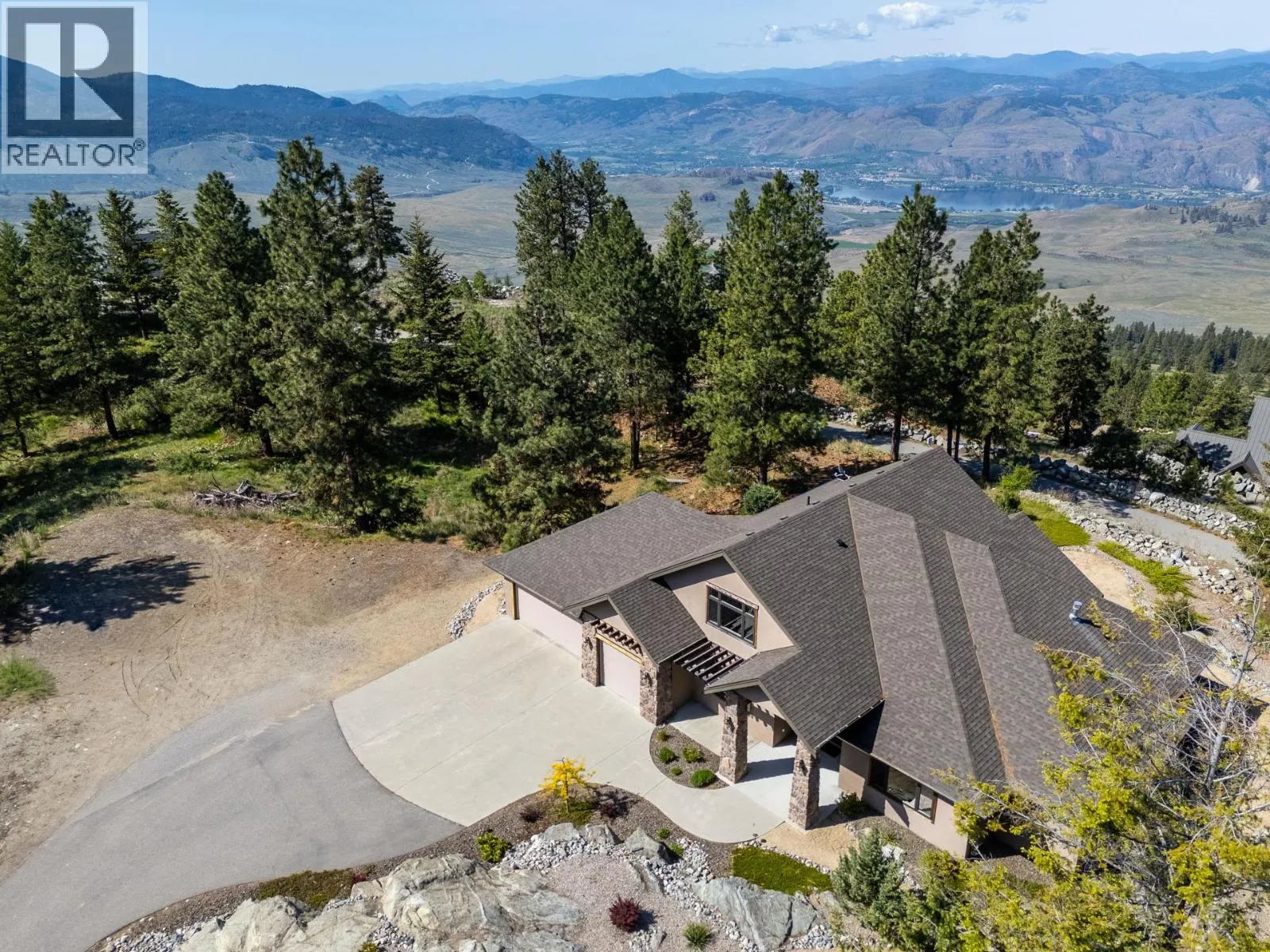 136 Falcon Place