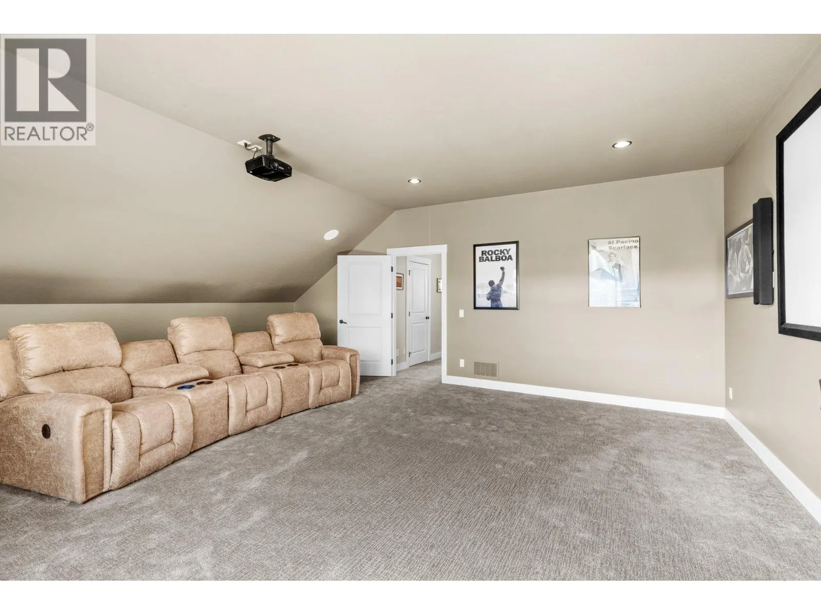 136 Falcon Place