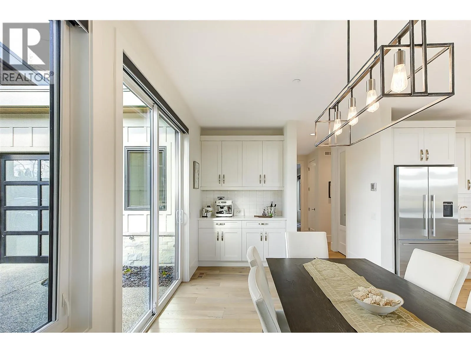 683 HAVENCREST Court