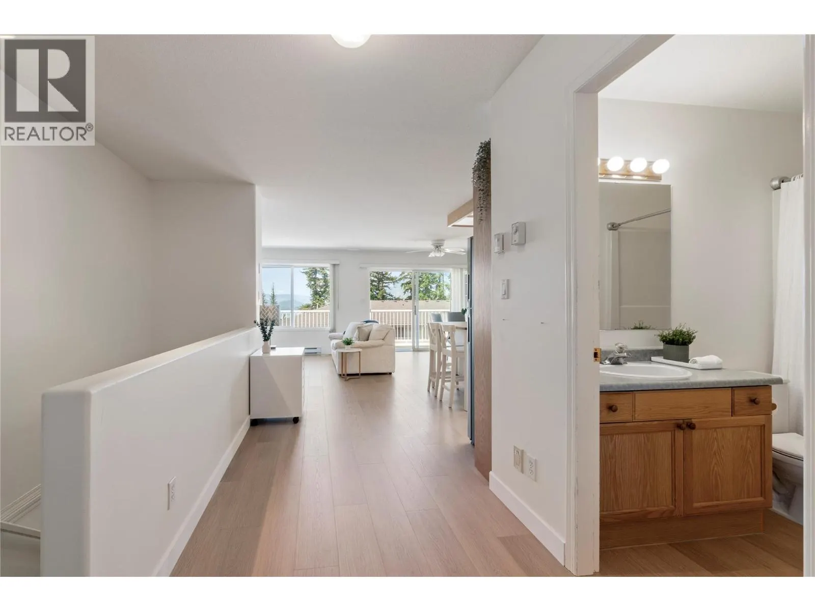71 25 Street SE Unit# 3