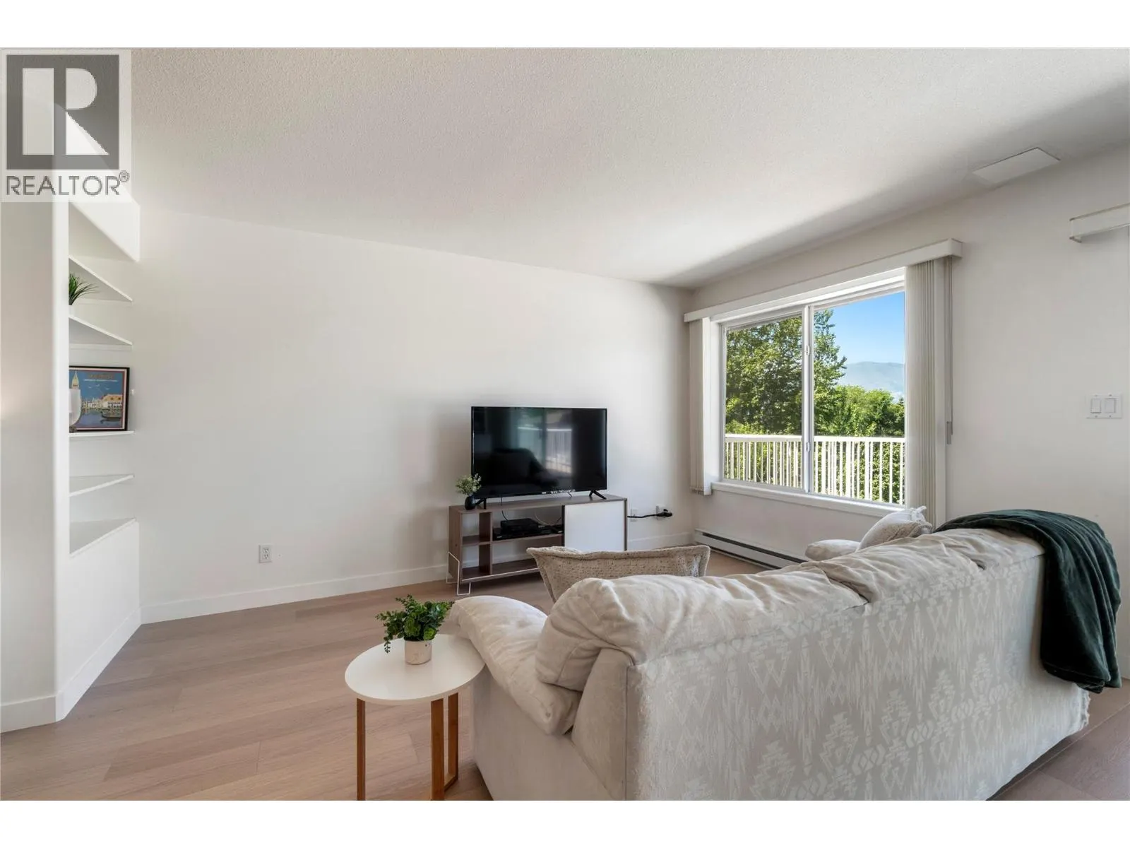 71 25 Street SE Unit# 3