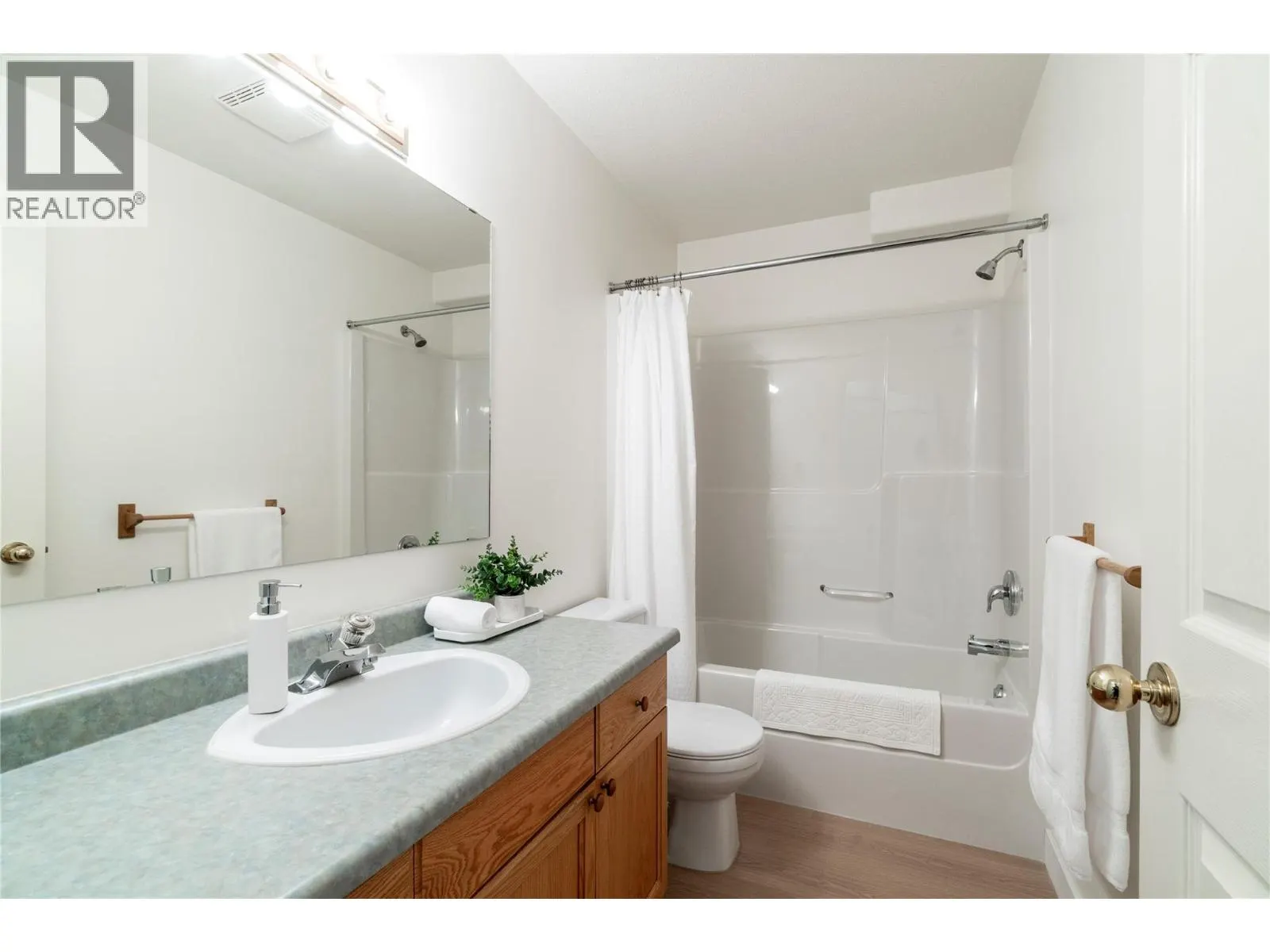 71 25 Street SE Unit# 3