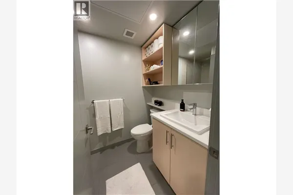 345 DOUGALL Road N Unit# 215
